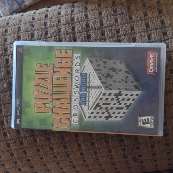 Puzzle Challenge Crossword Game - Picture 2 of 7